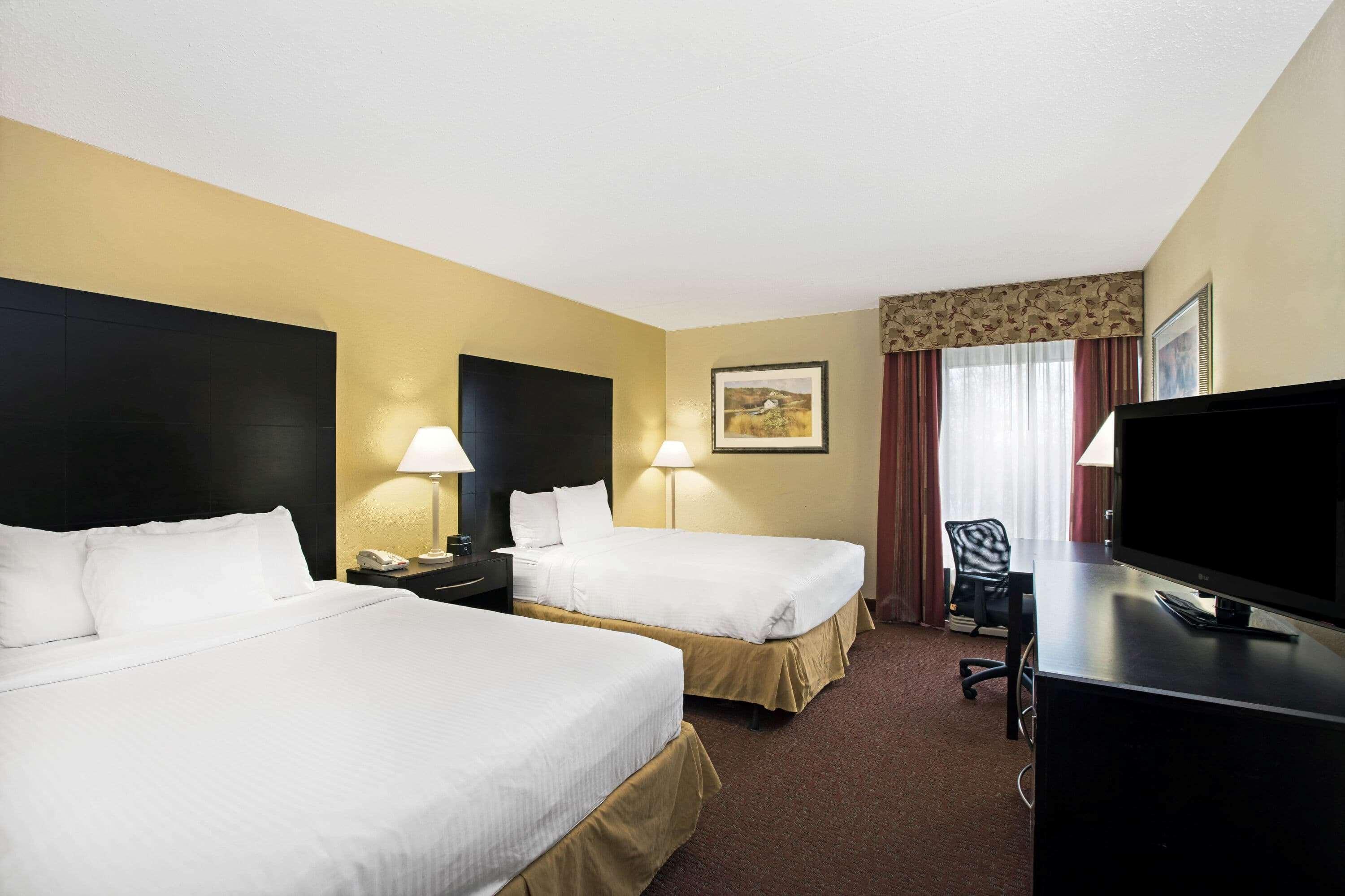 La Quinta By Wyndham Salina Hotel Ngoại thất bức ảnh
