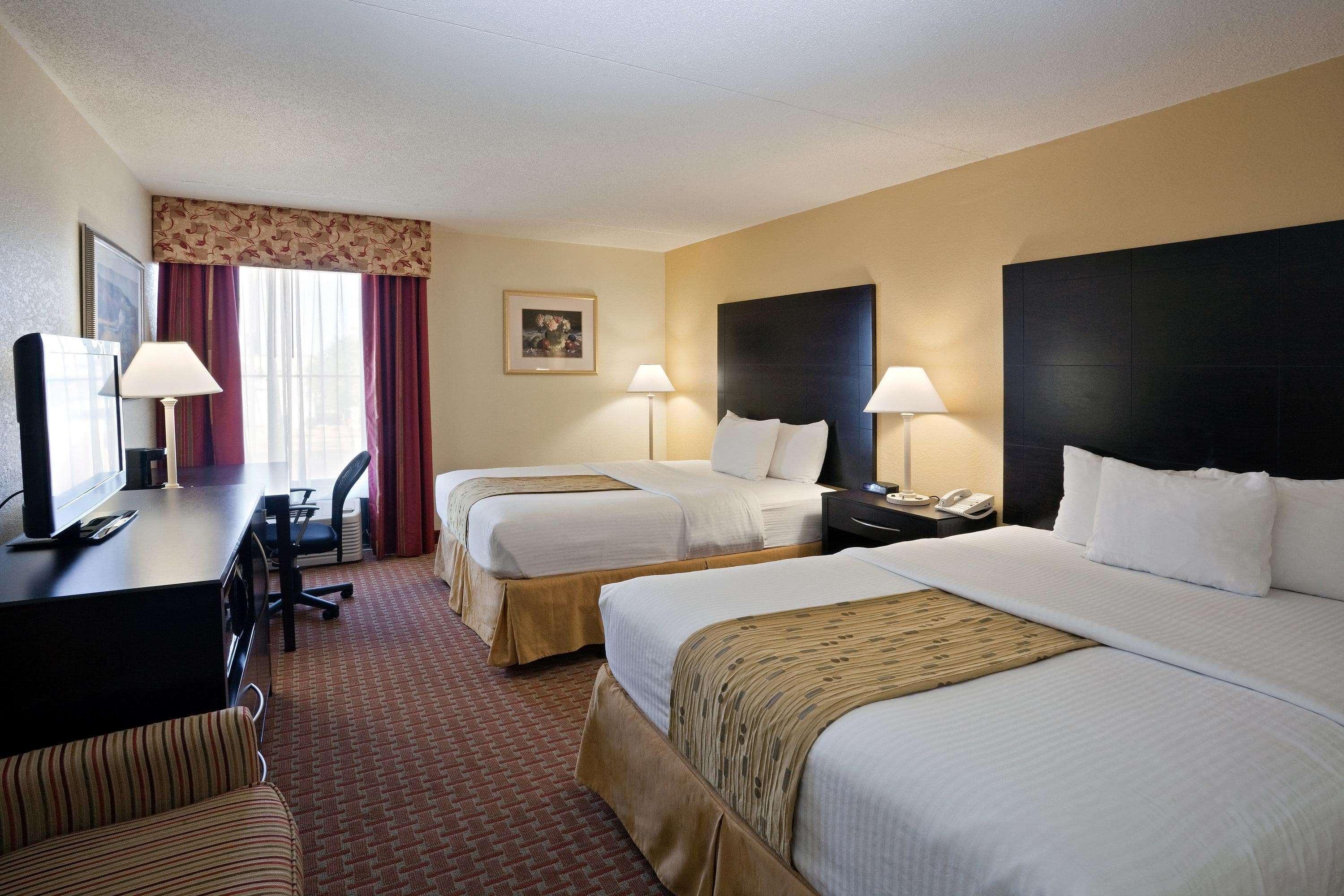 La Quinta By Wyndham Salina Hotel Ngoại thất bức ảnh