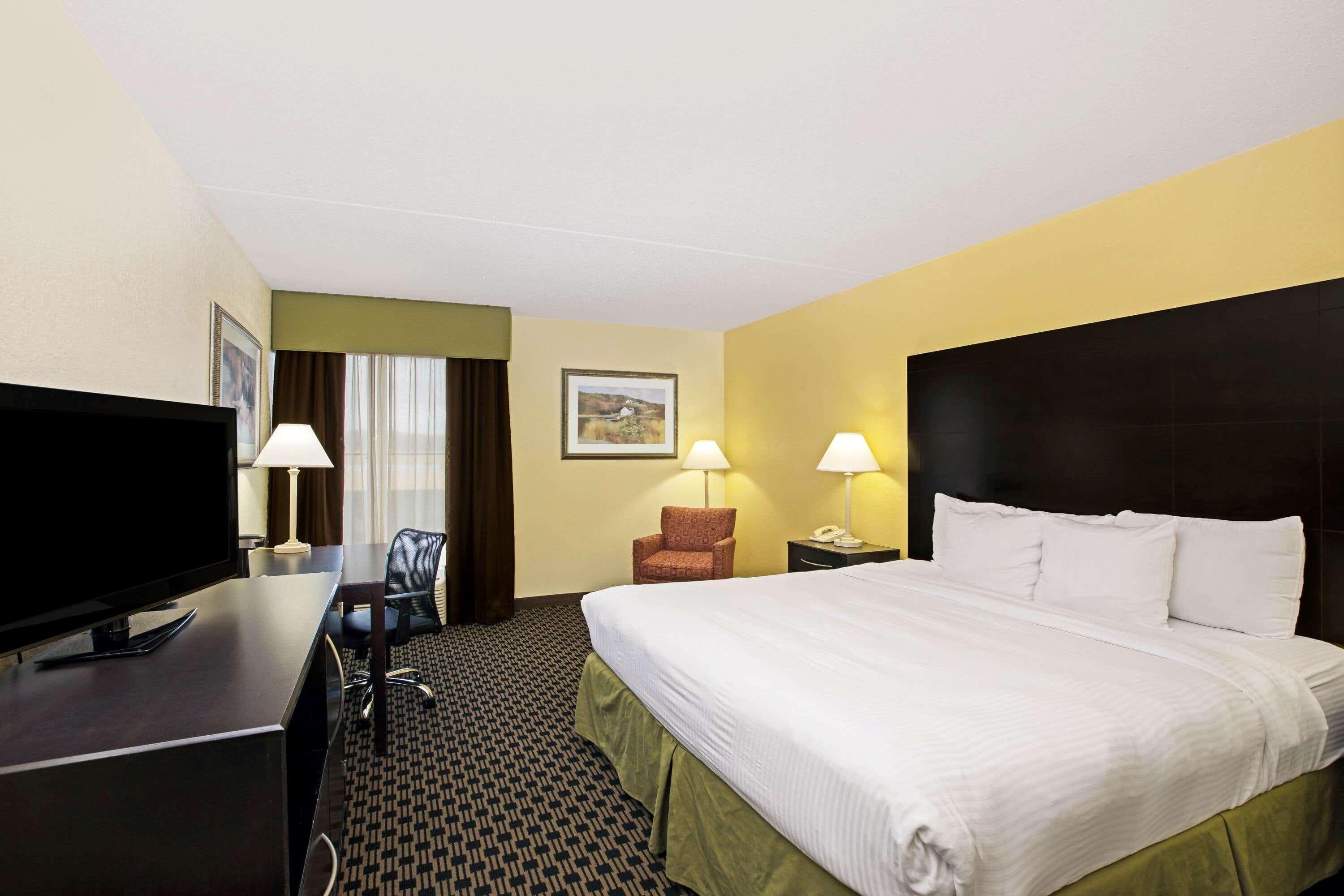 La Quinta By Wyndham Salina Hotel Ngoại thất bức ảnh