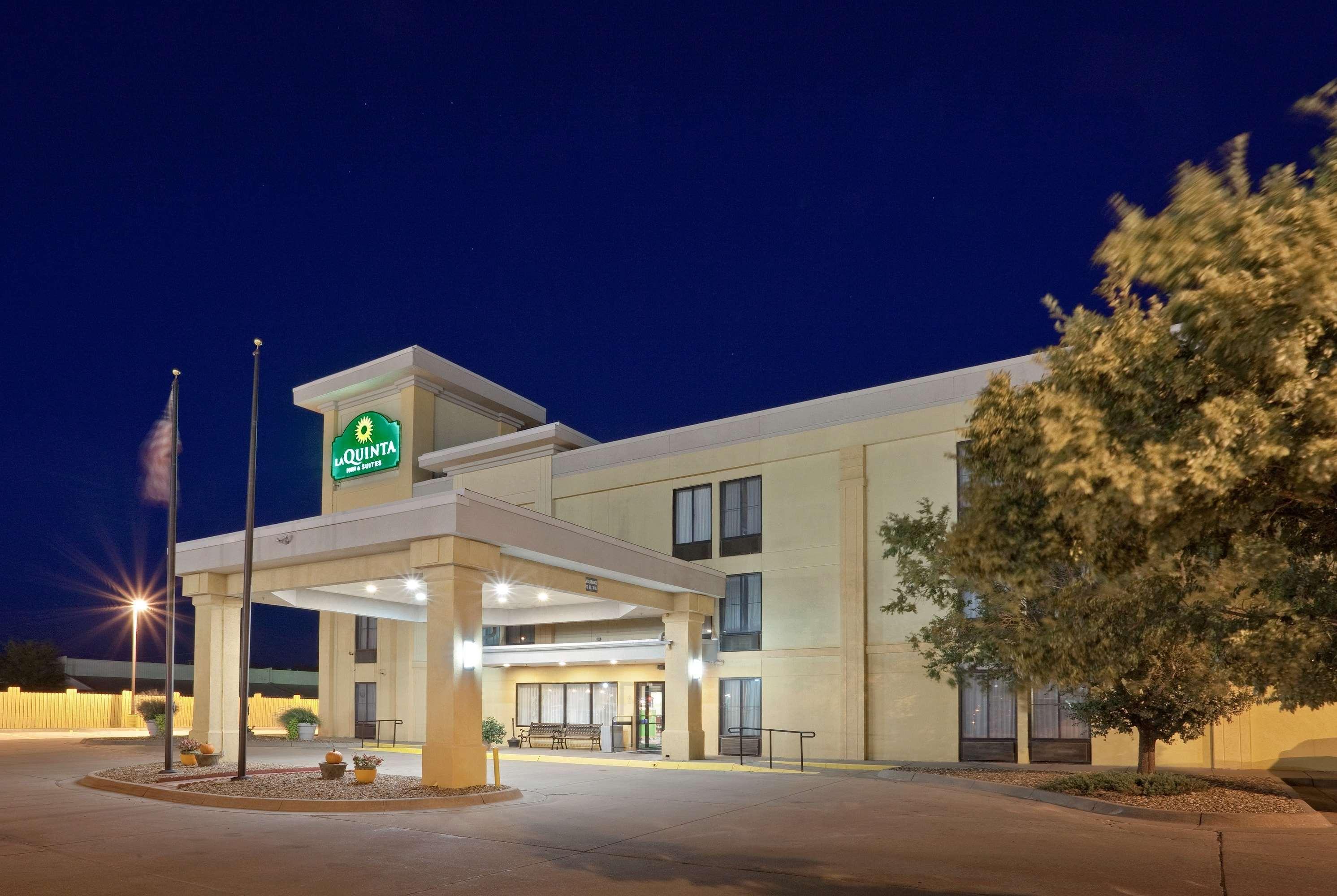 La Quinta By Wyndham Salina Hotel Ngoại thất bức ảnh