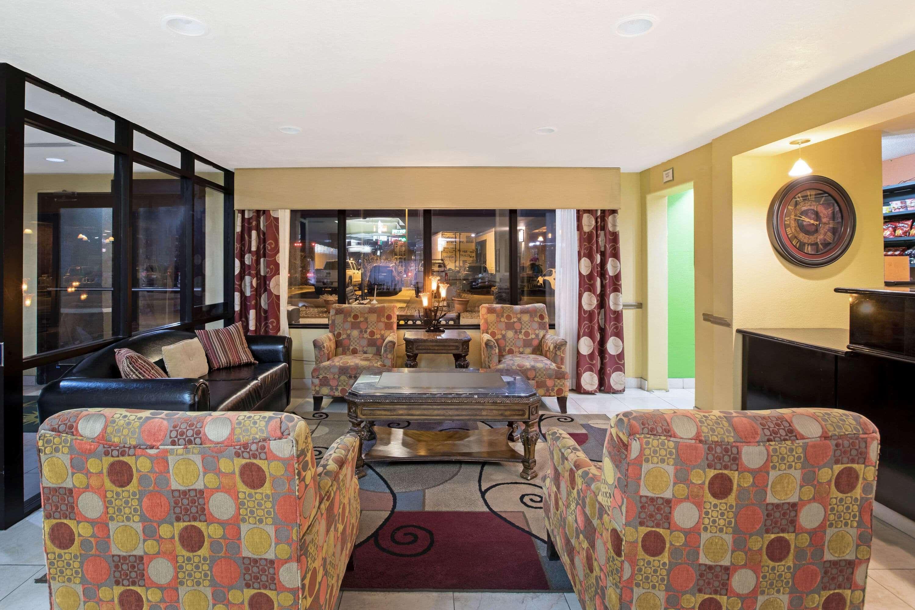 La Quinta By Wyndham Salina Hotel Ngoại thất bức ảnh